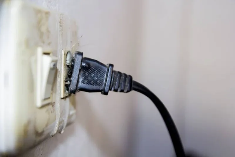 máy sấy tóc HD18