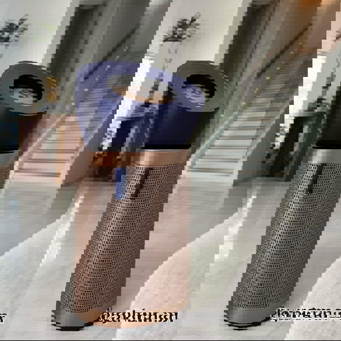 thay lõi lọc không khí Dyson BP04