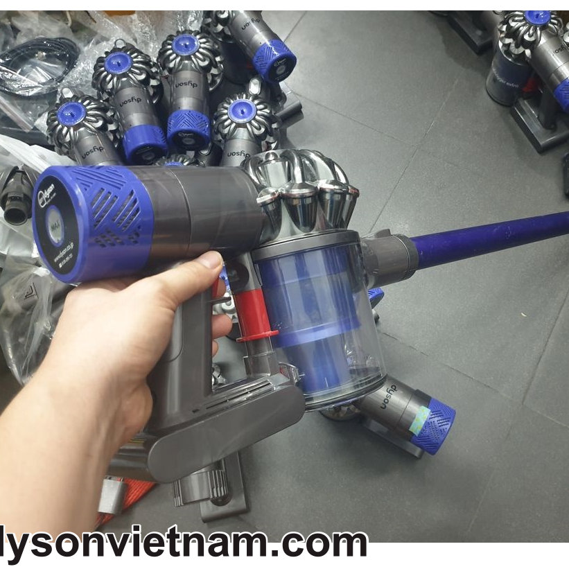 sửa máy hút bụi Dyson
