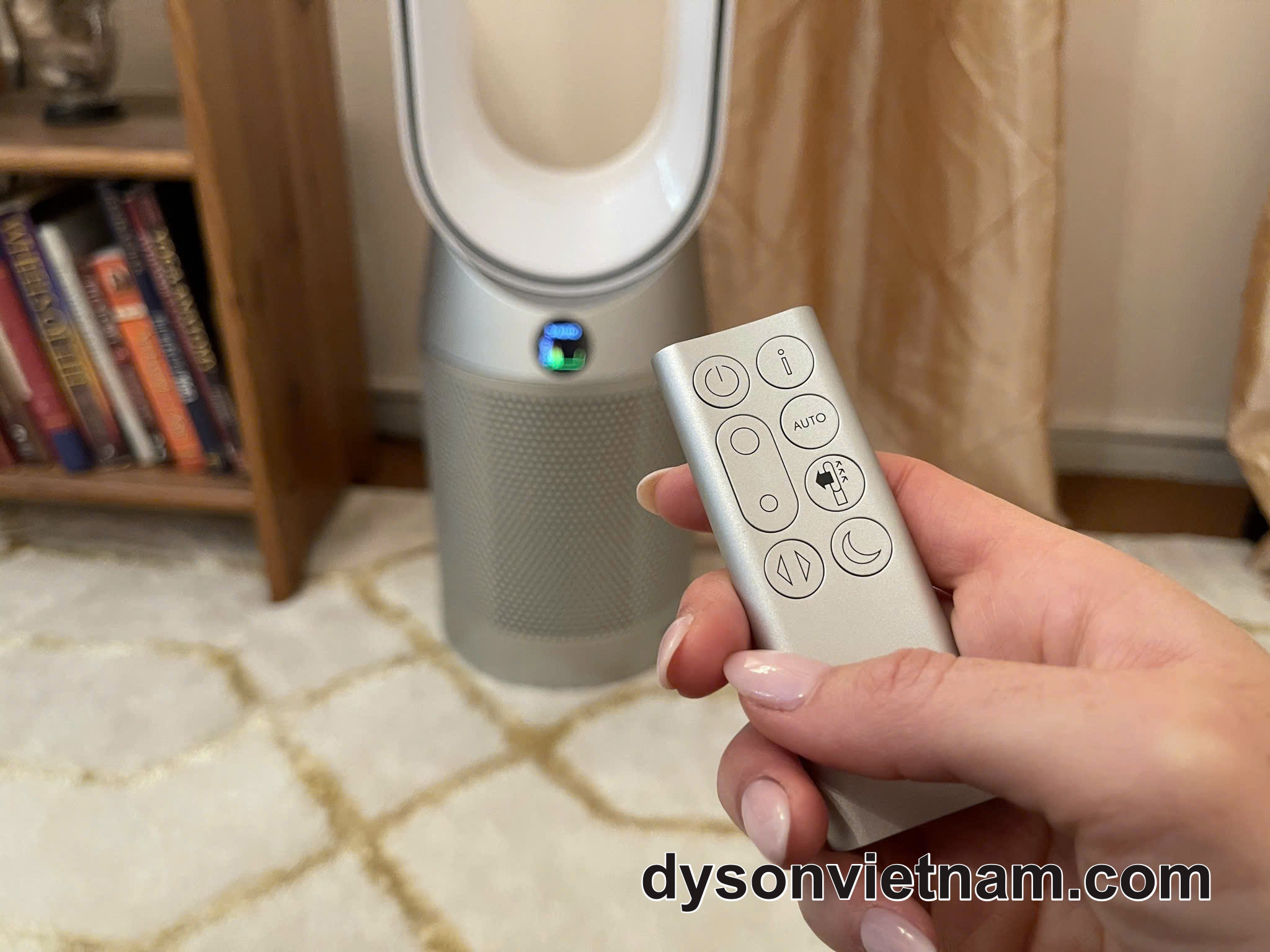 thay lõi lọc không khí Dyson TP07